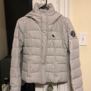 Abercrombie Women’s Sm puffer coat